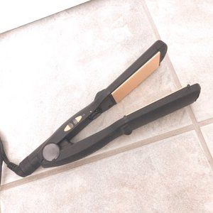 Conair Hair Straightener